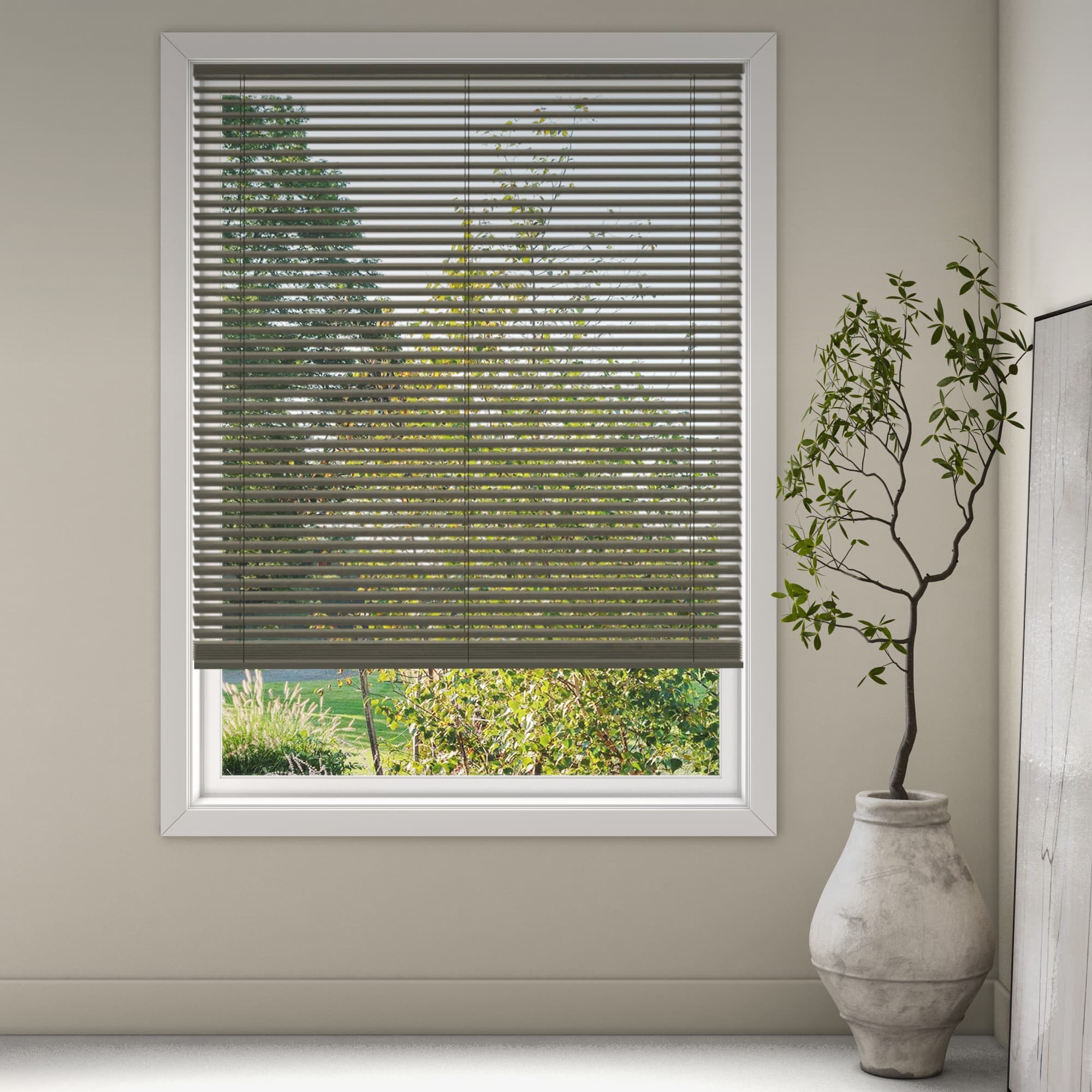 Robust 8391 Wood Venetians