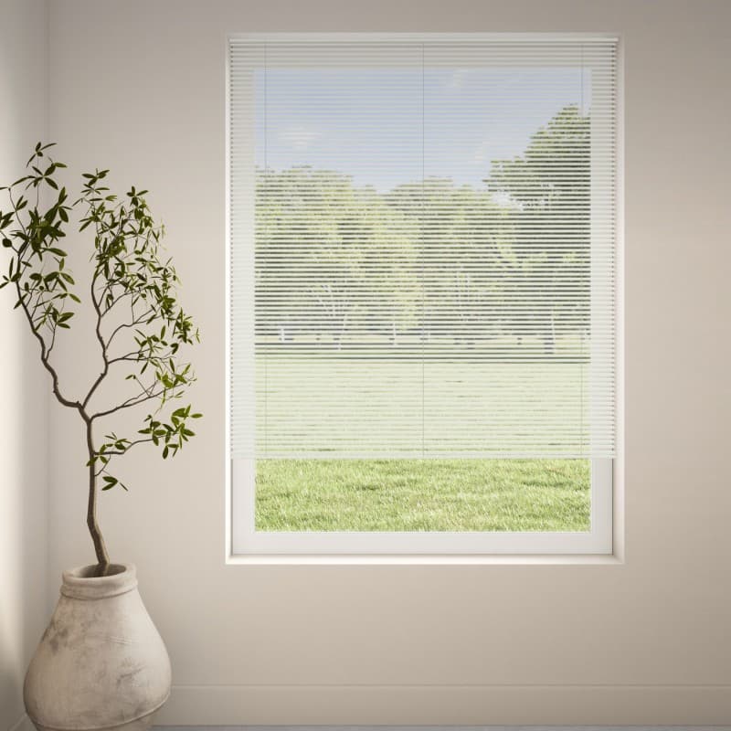 Uni 2326 Metal Venetians