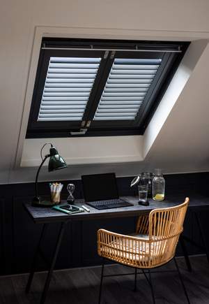 Houten shutters - Schoonheid en functionaliteit gecombineerd | Kleurcode: LPN 9550