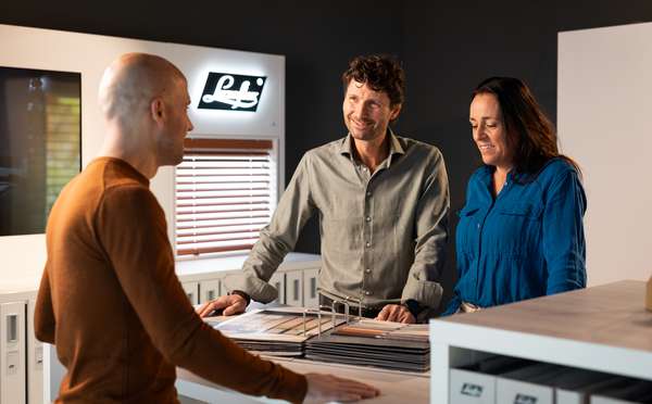 Dealer image
