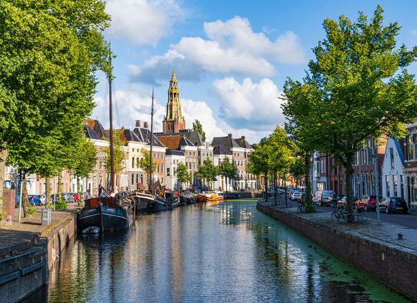 Raamdecoratie in Groningen