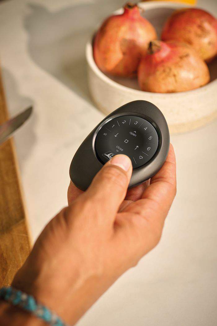 Luxaflex Pebble remote control