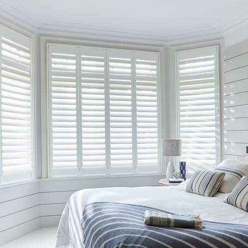 Shutters maat - Luxaflex® shutters zwart meer luxaflex.nl