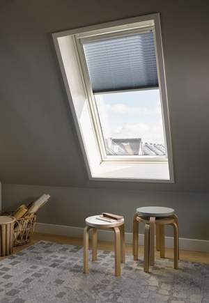 Luxaflex® Dakraam Plissé Shades