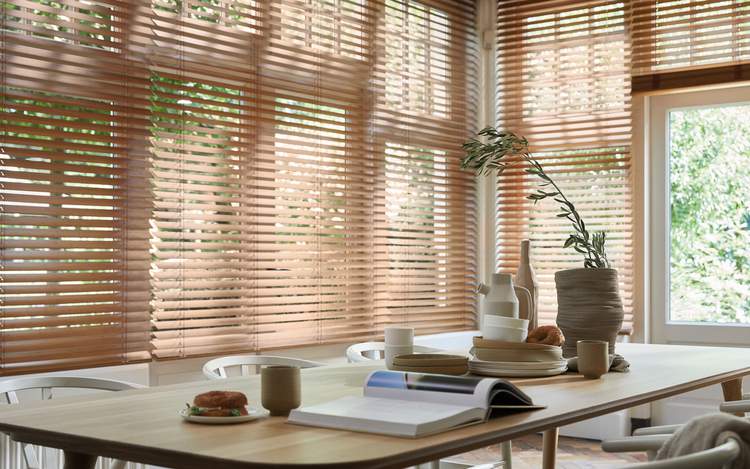 Luxaflex® houten jaloezie kleur 8354 - Bamboo 50mm