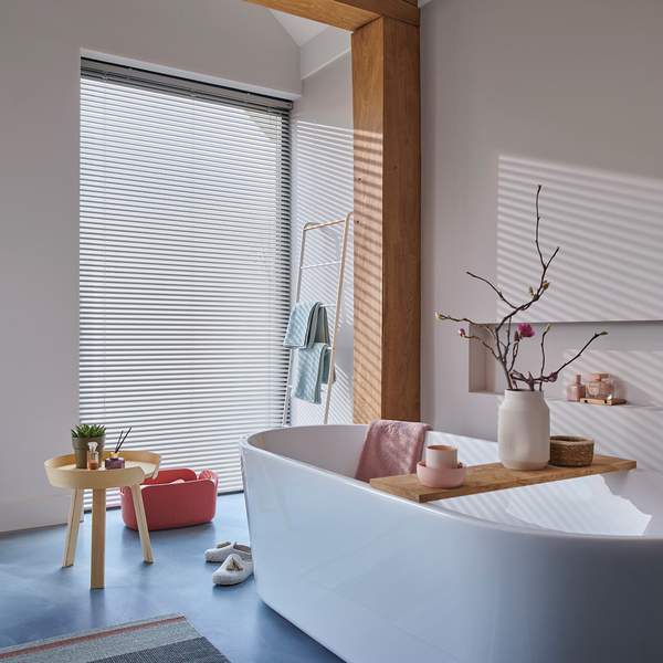 Badkamer inrichting! Zo tover je de badkamer om tot thuisspa